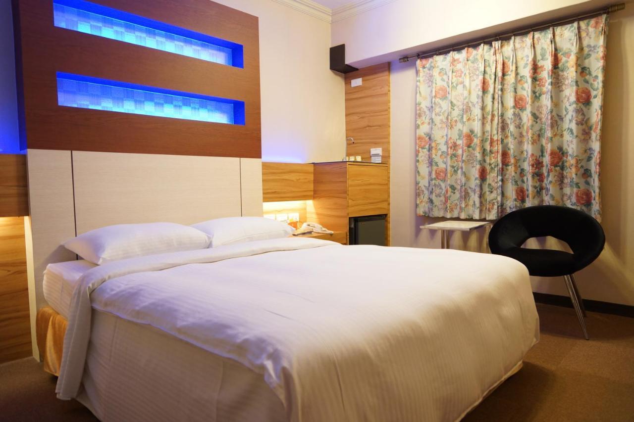 Ying Dai Hotel Tainan Eksteriør bilde