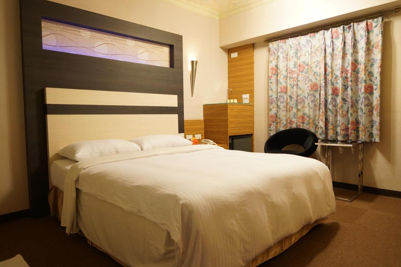 Ying Dai Hotel Tainan Eksteriør bilde